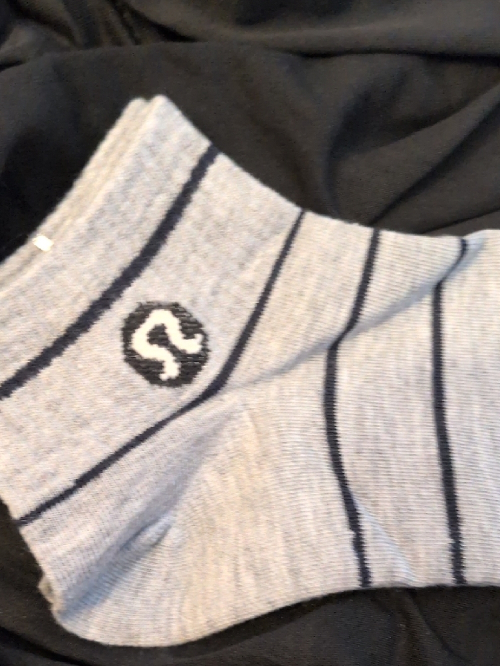 Women's Grey Striped Ankle Socks with Logo - Picture 4 of 5